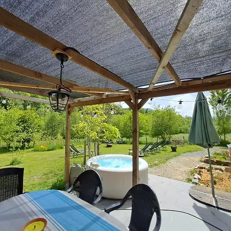 Casa vacanze 4 Etoiles Coume A Case, Pyrenees Atlantiques Lys
