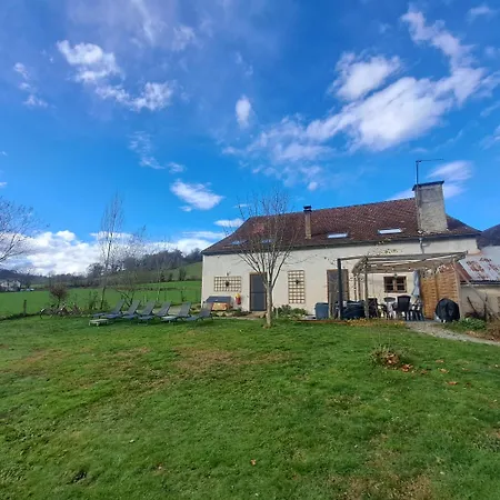 Ferienhaus Coume A - 4 Etoiles - Charme Et Nature Vallee D Ossau Lys (Pyrenees-Atlantiques)