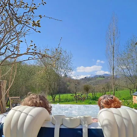 Coume A Case - Maison De Charme 4 Etoiles - Piscine Et Spa - Vallee D'Ossau בית נופש